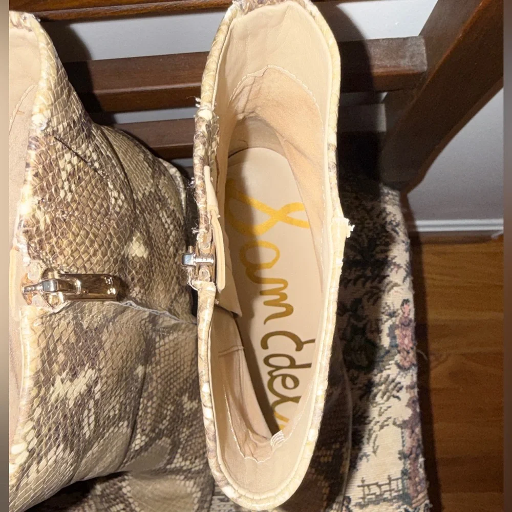 🐍 Sam Edelman Daruby Snakeskin Ankle Booties Block Heel – Size 10